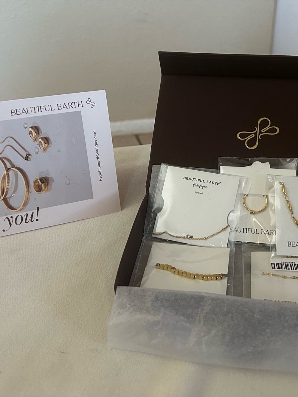 Gold Bracelet Set — Elegant Layering Pieces